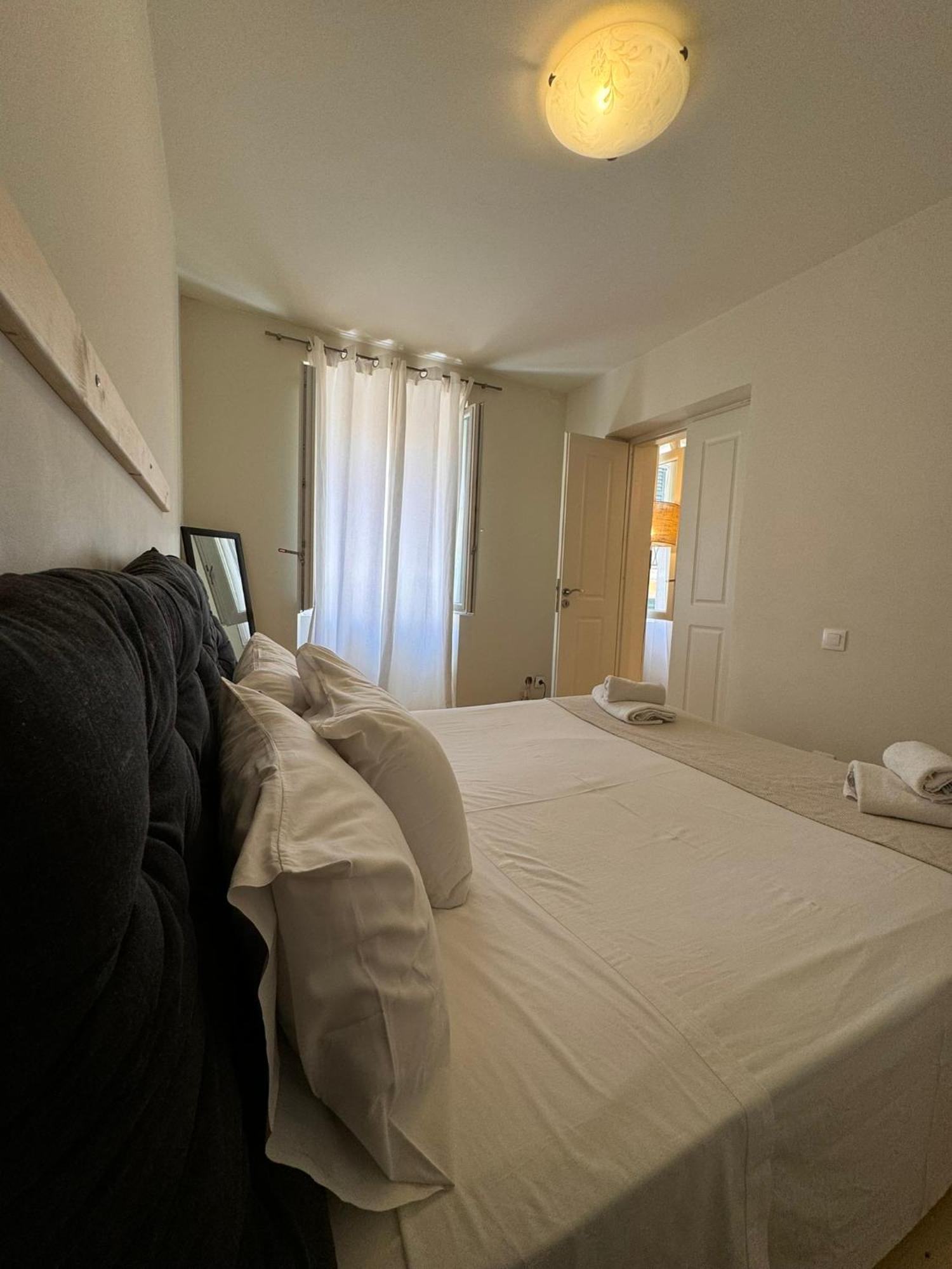 The Centric Apt By Loc Hospitality Corfu  Bagian luar foto